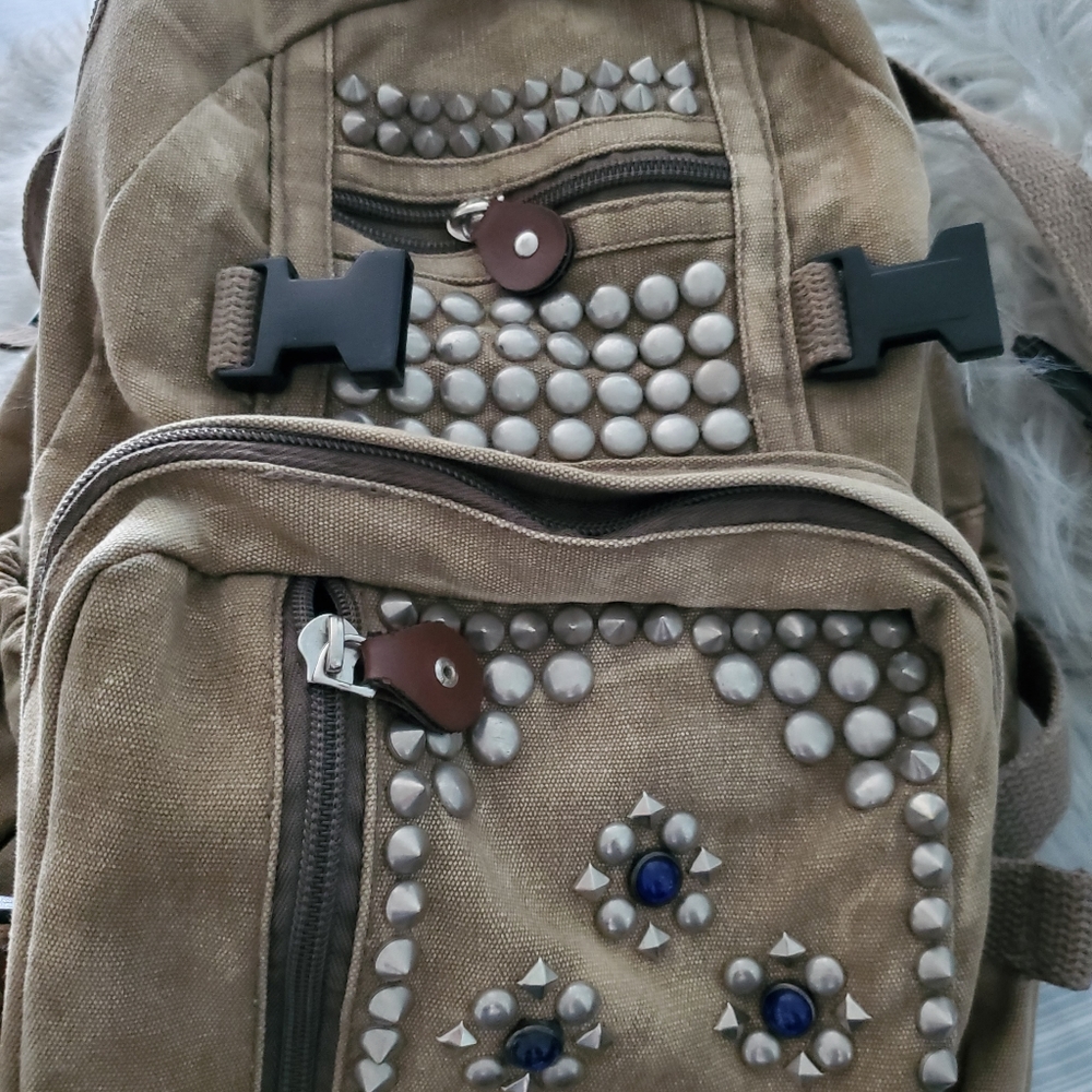 Roth Company combat women's backpack